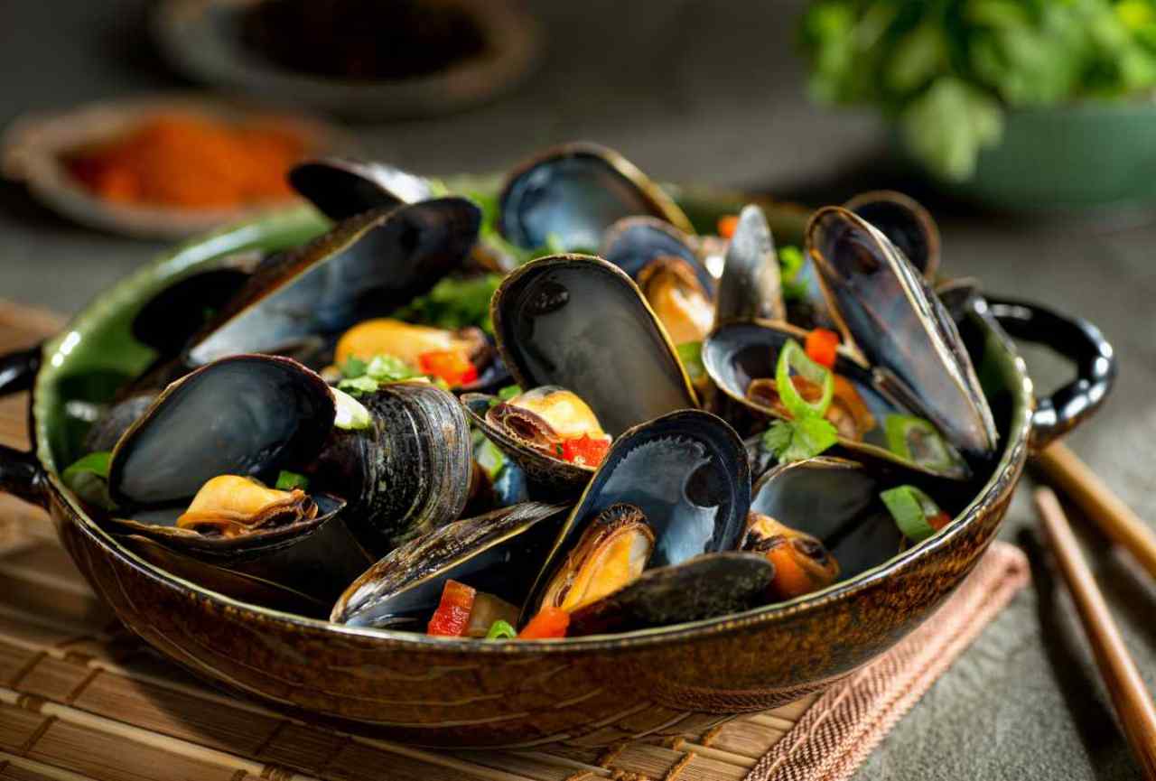 Zuppa Di Cozze Del Giovedi Santo La Ricetta Napoletana Da Leccarsi I Baffi