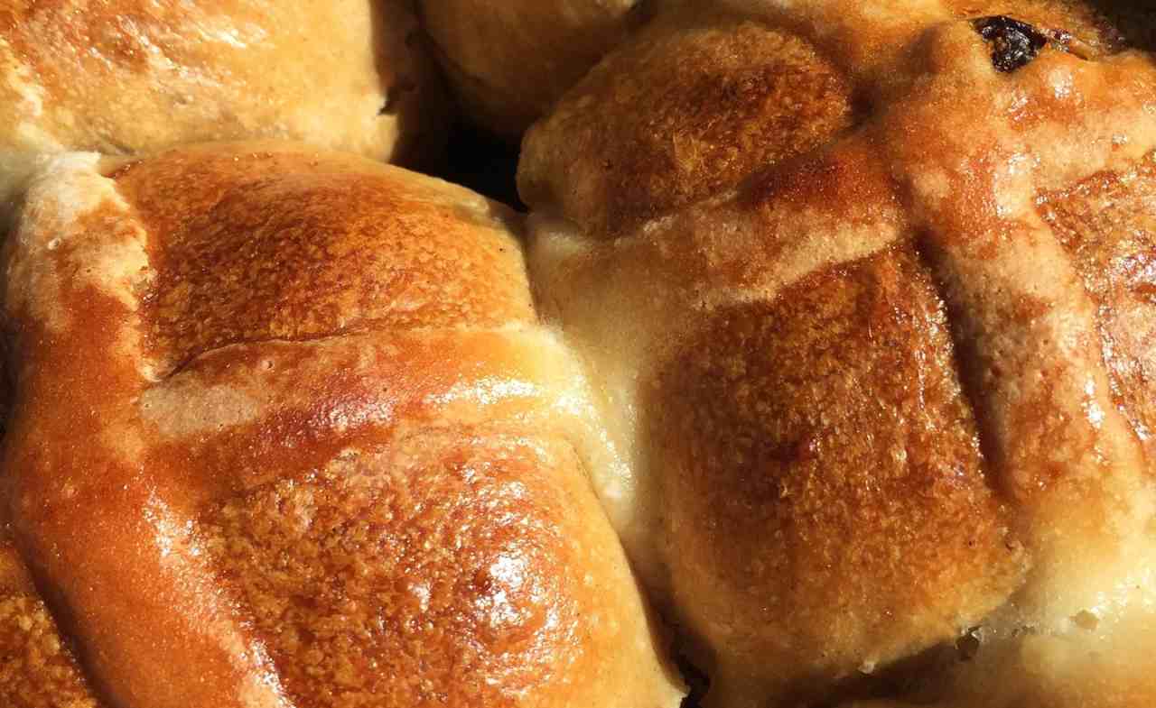 cross bun ricetta