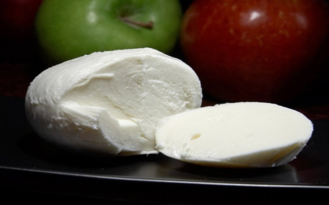 mozzarella succosa