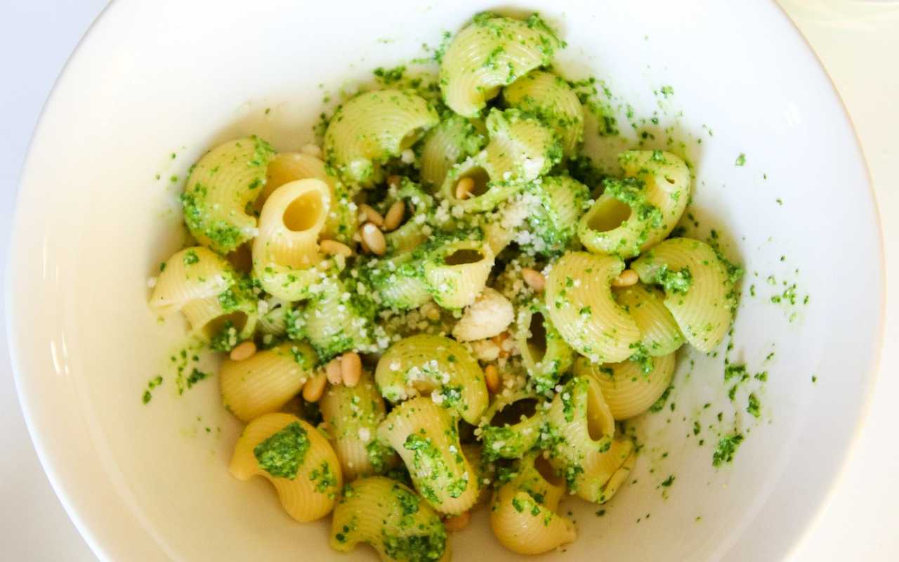 pesto alla greca