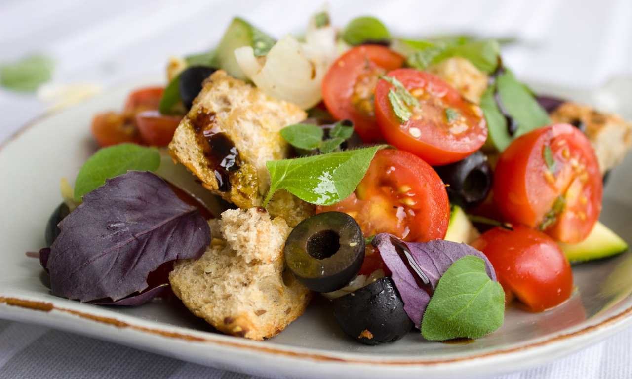 pane raffermo pomodoro