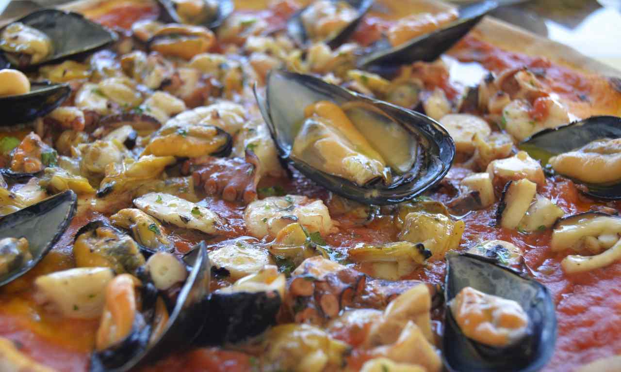 pizza cozze