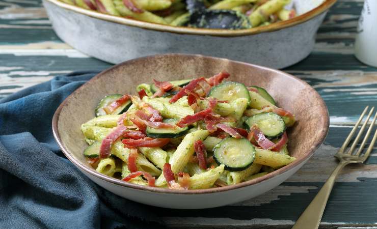 ingredienti pasta zucchine